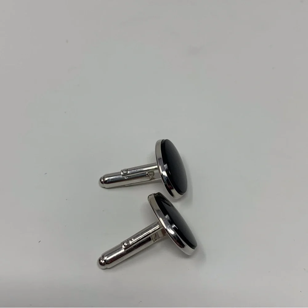 Vintage Black Oval and Silver Tone Quality CufflLinks and Tie Clip Set